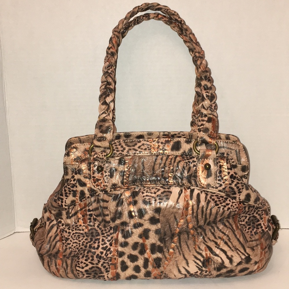 The Find animal print pattern purse